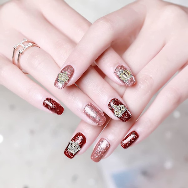 1 låda med 30 kronnaglar hängen 3d guld nagelkonst hänge legering nagel prydnader nagel strass kristall pärla hänge nageldesign akryl nagel dekorativa