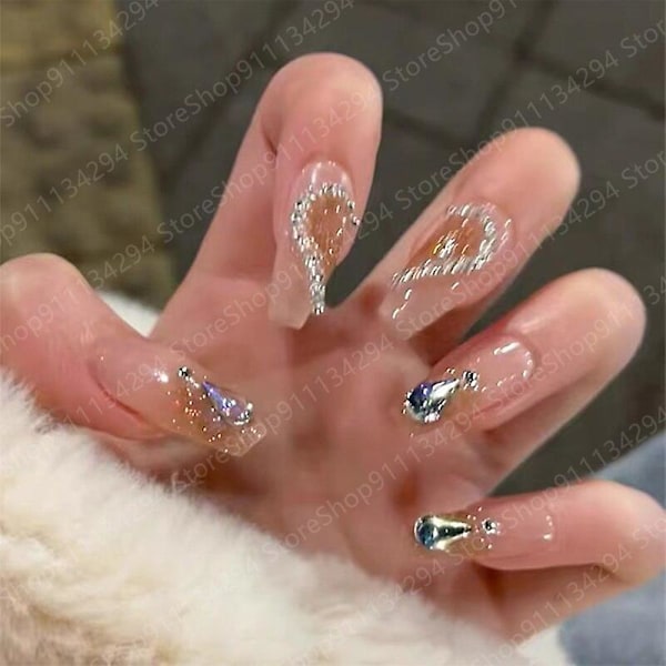 Diy Fashion All-match Hjerte Kæde Krystal Sløjfe 3d Aftagelig Bærbar Falsk Manicure Håndlavet Brud Negle Patch Smykker Gave Legetøj D S