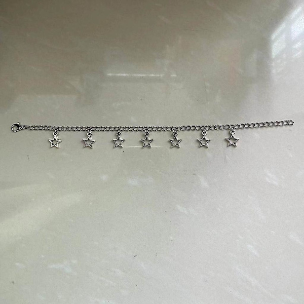 Koreansk version legering material ihålig femuddig stjärna retro armband kvinnliga