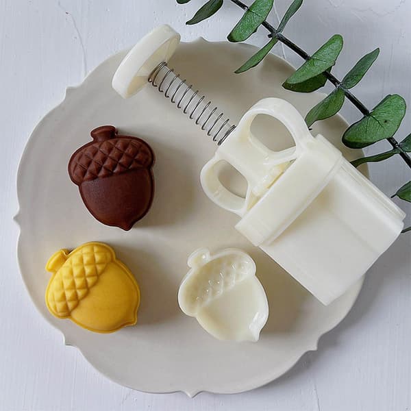 50g Ekollonsformade bakformar Mooncake-form Mooncake-stämplar för handtryck
