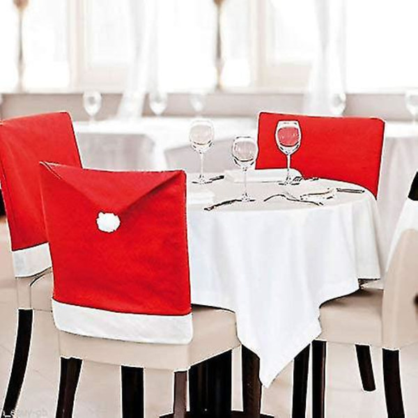 4 st tomteluvaformade stolsryggskydd och julbordsduk