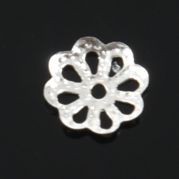 Smukke perle 6 mm sølvfarvet blomsterperlehætter til smykkefremstilling (ca. 500 stk.)