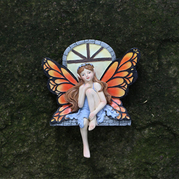 Sittende fe-harpikshåndverkstatue utendørs ornament for hjem Hagegårddekor
