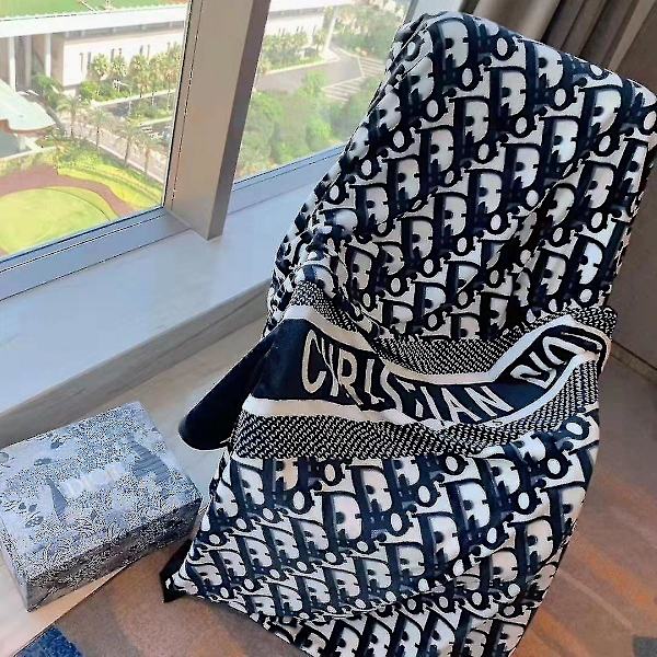 Shxx Flanell Fleece Teppe Kast Størrelse - Lett Fuzzy Teppe For Alle Sesonger - Supermyk For Sofa Seng Camping Reise (59x79) A1014-139
