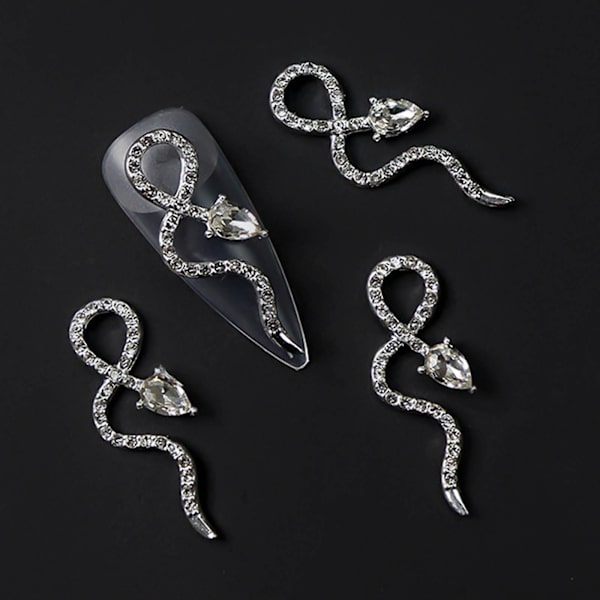Glitter 3D ormnaglar charms metallkristaller strass nagelkonstdekorationer 56