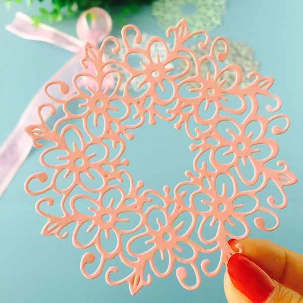 Krans Skæredør Stencil Diy Scrapbooking Prægningsalbum Papirkort Håndværk
