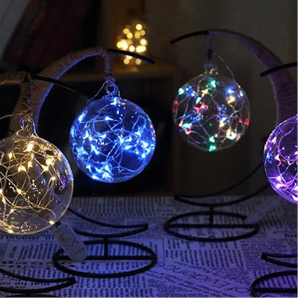 Lumottu kuulamppu, led-lyhty Moonlight Room