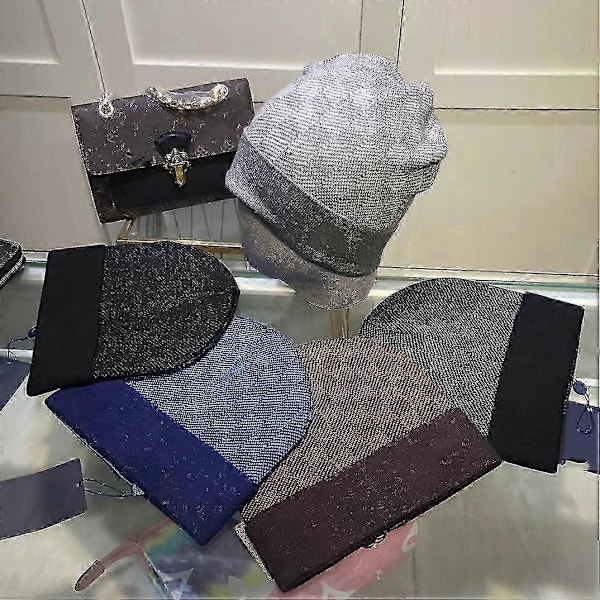 Ny ankomst Designer Letter Trykt Sjakkbrett Vinterlue Myk Varmt Strikket Beanie Hater-Utmærket gray