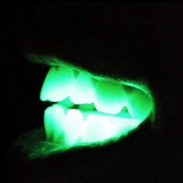 1 st Halloween Party Glow Led Tand Flashing Led Ljus Upp Munnen Tandställning Bit Glow