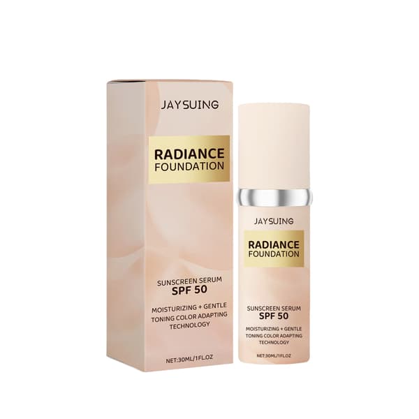 Jaysuing Protective Concealer Foundation luo helposti luonnollisen ihon sävyn ja peittää virheet.