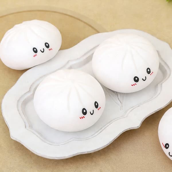 Dumpling Squeeze Dough Ball with Steamer Continuous Kneading Squeezing Action White with steamer