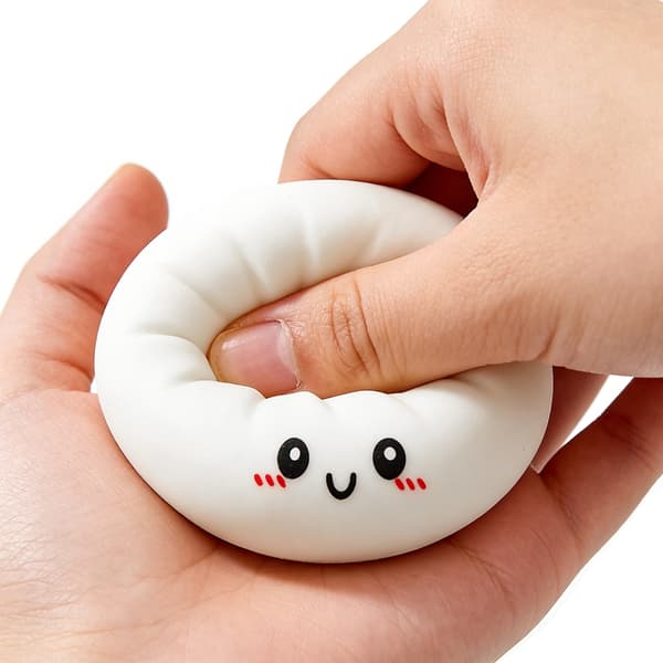 Dumpling Squeeze Dough Ball with Steamer Continuous Kneading Squeezing Action White with steamer