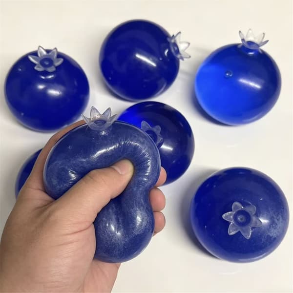 Realistisk Blåbär Klämleksak Töjbar Design Handterapi Ångestlindring 2PCS
