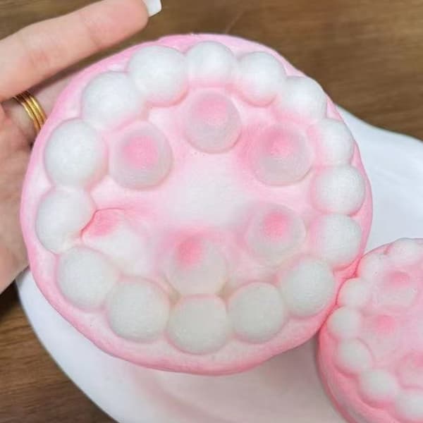 Kreativ bringebær klemmeball håndterapi for kontor hjemmebruk sensorisk lek Big0ne12cm