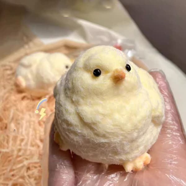 Afstressende kyllingelegetøj Angstlindrende dyrestressreducerende klemmelegetøj