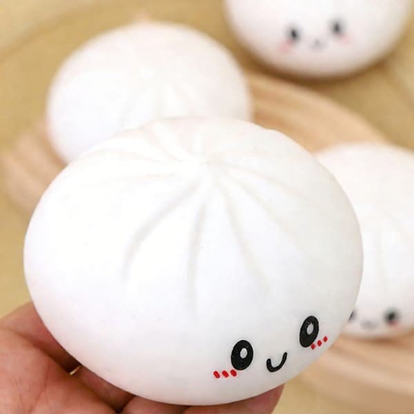 Dumpling Squeeze Dough Ball with Steamer Continuous Kneading Squeezing Action White