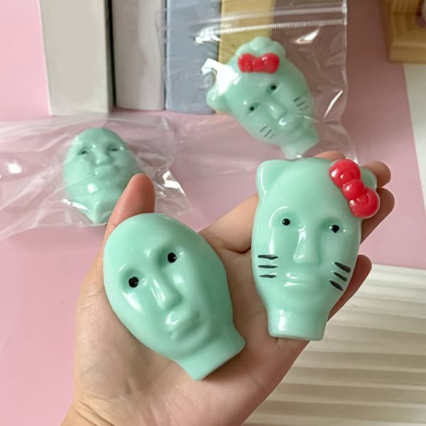Alien Squishier Legetøj Blødt Gummi Klemmelegetøj Skrivebordslegetøj til Børn 2