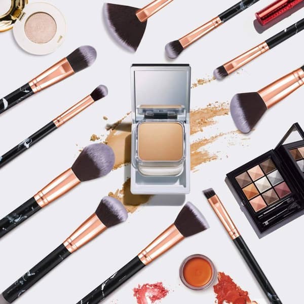 Sæt af 10 makeuppensler, farve sort og guld, professionelle makeuppensler