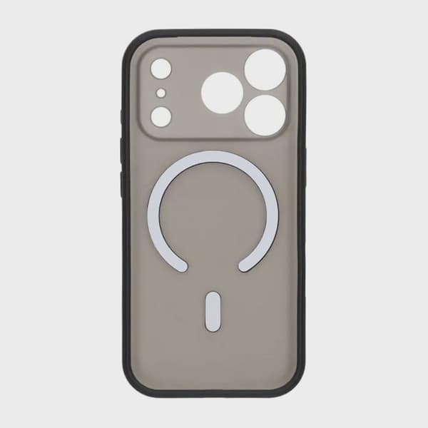 Precise Hole Shield MagSafe-skal för iPhone 17 Pro - Svart