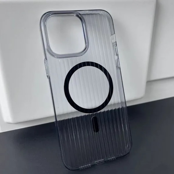 iPhone 15 Pro Max Mobilskal Korrugerad - Svart