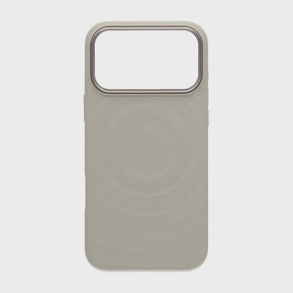 Beige Silikonskal med Magsafe för iPhone 17 Pro Max