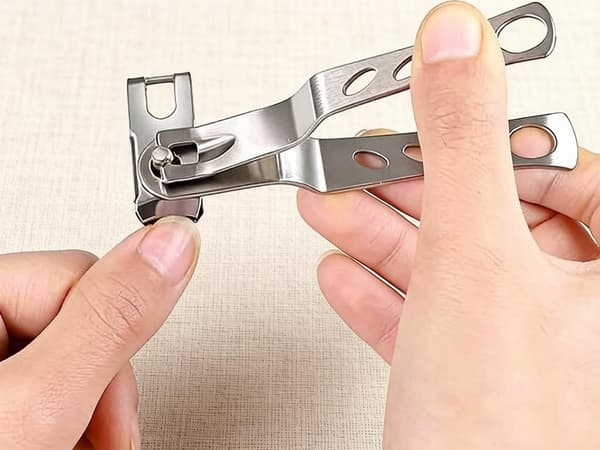 3 stk. negleklippere med 360-graders roterende hoved - negle- og tånegleklipper i rustfrit stål (2 store og 1 lille)