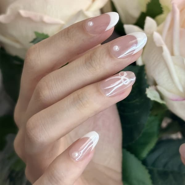 10 st fransk-stil guldpläterad glitter nagelkonst, handmålad 3D-rosett med pärleffekt, kort oval form.s s