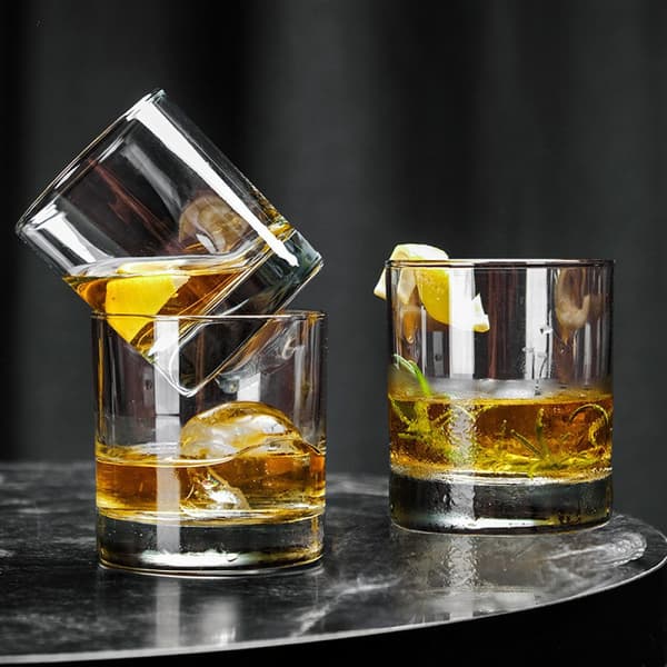 Gammaldags handblåsta whiskyglas, 310 ml
