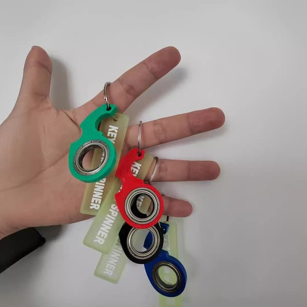 Avaimenperä, Spinner Fidget -lelu, Avainspinneri, Pyörivä avaimenperä