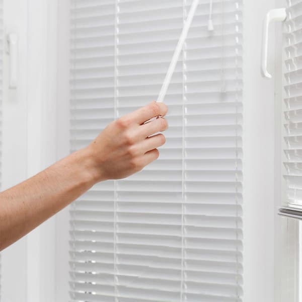 Universal Drapery Rod Acrylic Clear Curtain Wand Opening Pull Rod Blind Stick with Hook