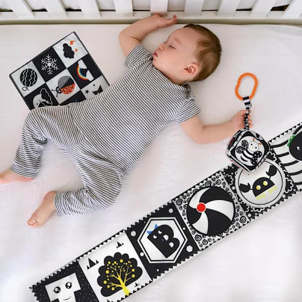 3-piece Activity Toy, Black and White Cloth Book for 0-6 Month Babies, Foldable, Learning Toy, Baby Activity Toy for Visual Development