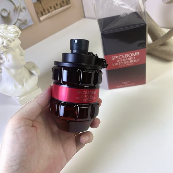 Viktor & Rolf Spicebomb Infrared Eau de Parfum 90ml