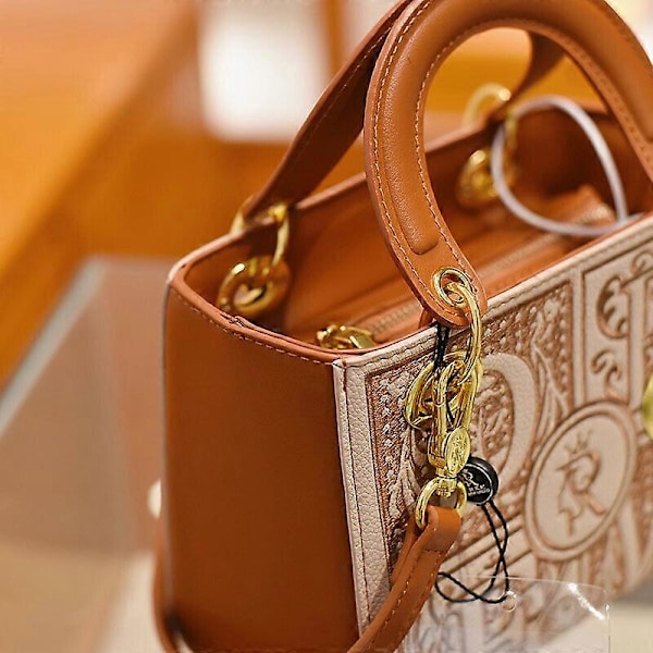 Vintage mode Äkta läder Dam Broderi väska crossbody väska handväska box
