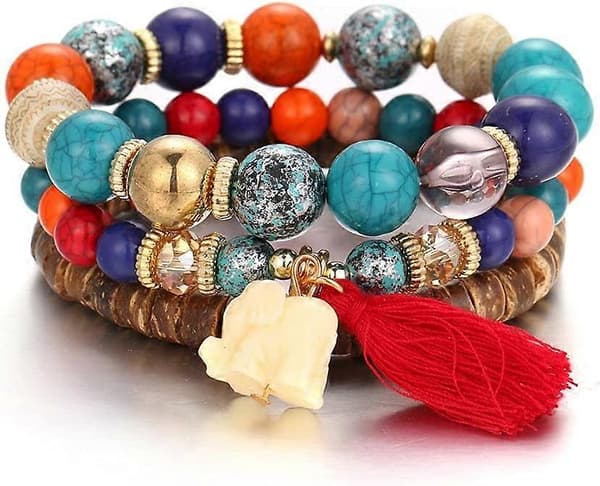 Armband med träpärlor
