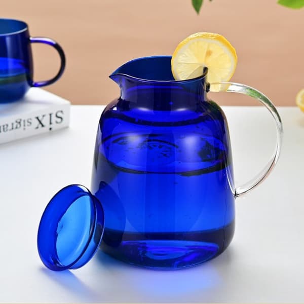 Karaff, glaskaraff, glaskanna med lock, transparent glas