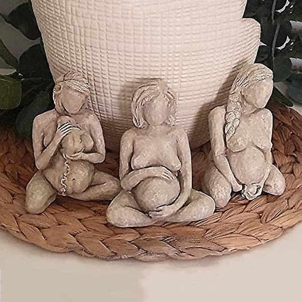 Födande Kvinna Skulptur Moder Föder en Kvinna Staty