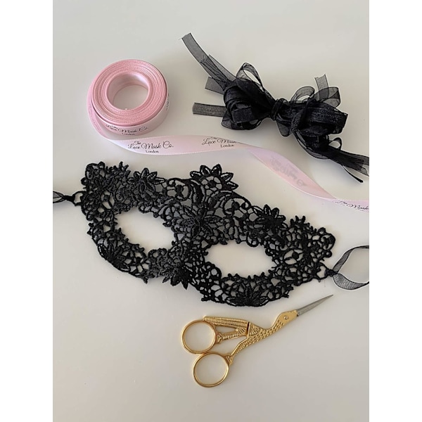 2025 Senaste Modell Lyxig Dam Spets Maskerad Bal Halloween Karneval Maskerad Mask Svart