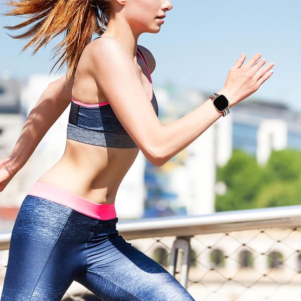 Nylon Stilfuld Vævet Rem til Fitbit Versa 3/Sense - Regnbue
