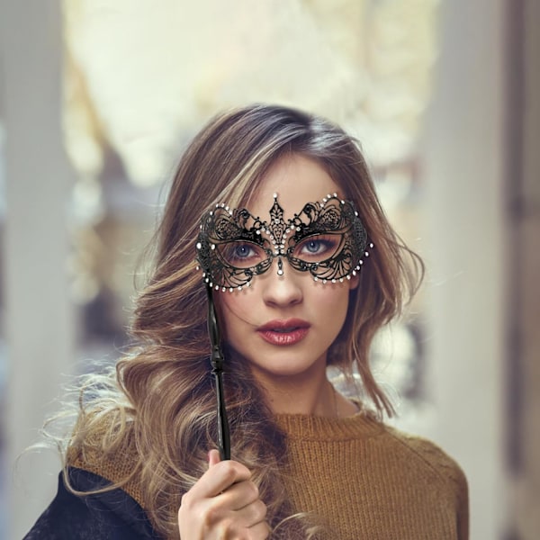 2025 Senaste Modell  Venetiansk Halloween Mardi Gras Party Mask med Hållpinne, Karneval Handhållen Metall Fjäder Strass Maskerad