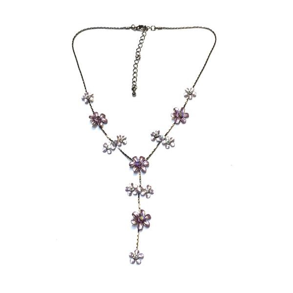 Halsband med lila blommor  lila