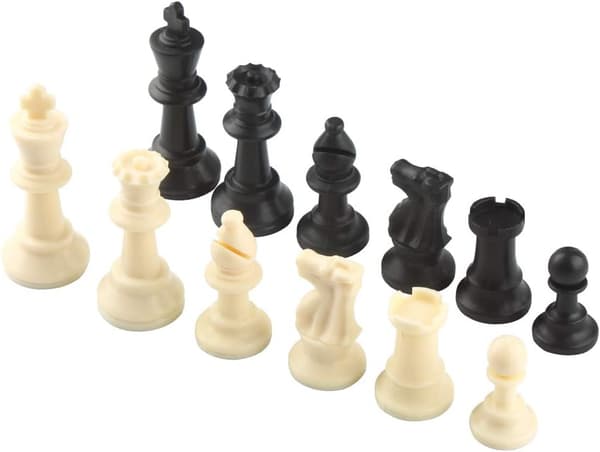 32 schackpjäser Endast XQZ-03 Schackpjäser (Plast-75mm)