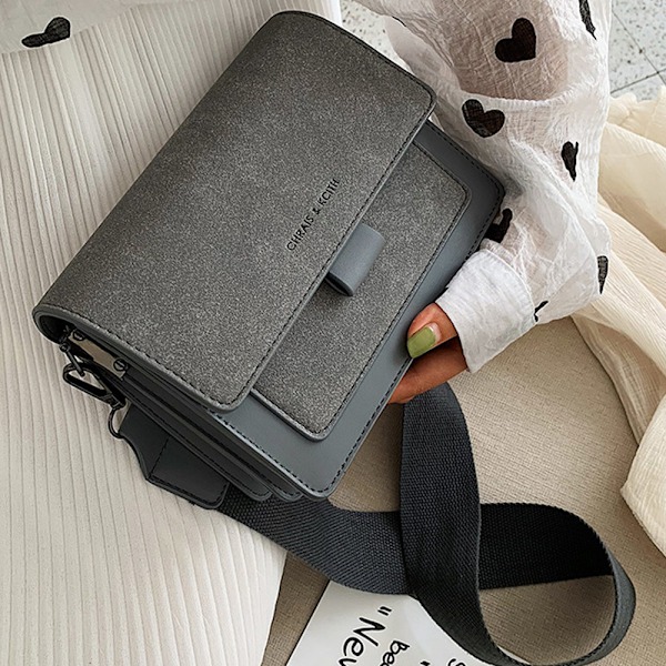 Ny moderigtig mat messenger taske kvinde trend enkel retro PU skuldertaske