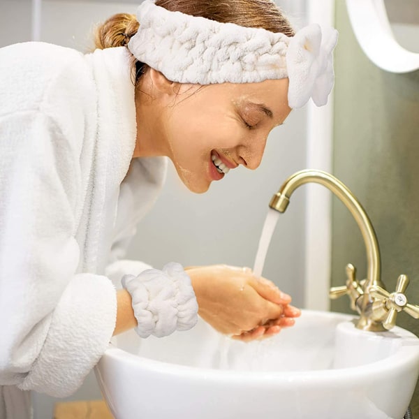 Hårbånd og håndledsmanchetter til ansigtsrensning Kvinder piger makeup for at forhindre væskeudslip 4-delt sæt