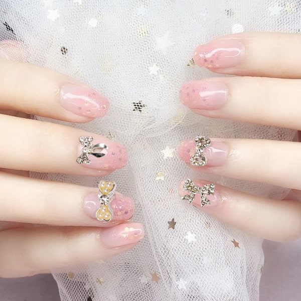 40 st Bowknot Nail Alloy Rhinestones för naglar Slips Nagelkristaller Naglar Juveler Rhinestones Nagelkonst Stenar Set