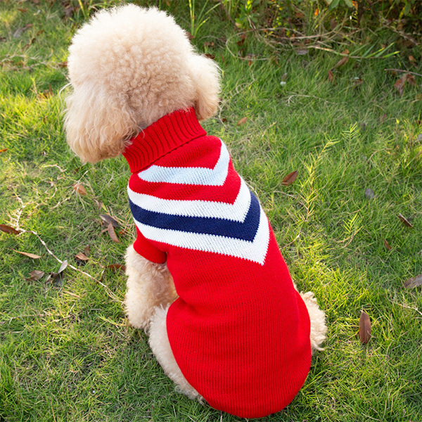 2 stk. kæledyrs tøj Hund varm tøj Hund sweater i efterår og vinter