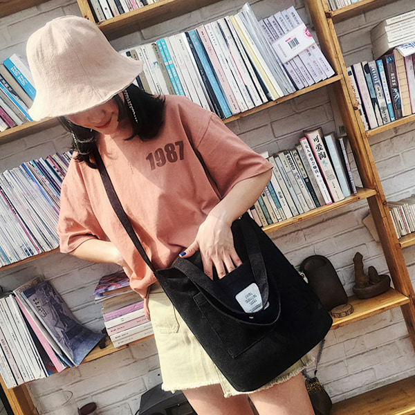 Canvas Tote Taske til Kvinder Crossbody Tote med 3 Forlommer Casual Tasker Hverdags Håndtaske Lynlås Lukning