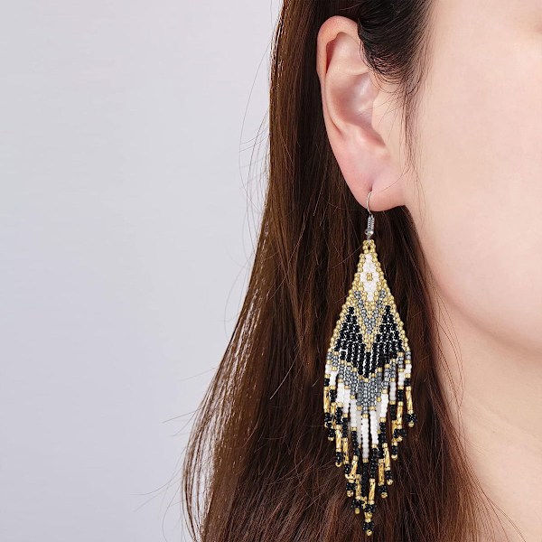 Perle-frynserørringer i boho-stil - Håndlagde perle-frynserørringer