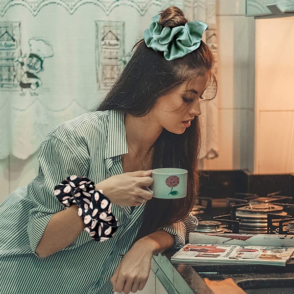 Hår Scrunchies Elastikker til Hår, 15 stk Hestehale Hår Scrunchy i Tie-Dye, til Kvinder og Piger
