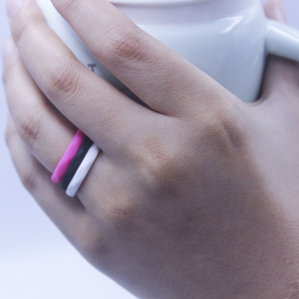 Silikonbröllopsring för kvinnor, 10-pack tunna och flätade gummiband, trendigt, färgglatt, bekväm passform, hudvänligt