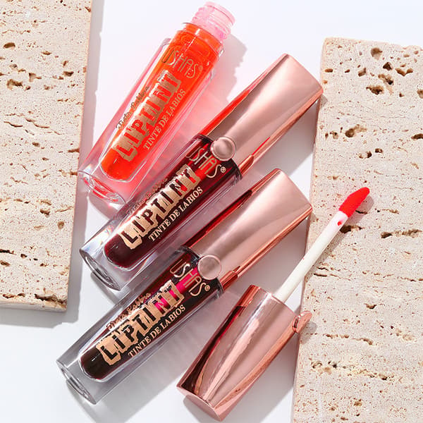 Long-lasting, smudge-proof, waterproof lip gloss LG2584